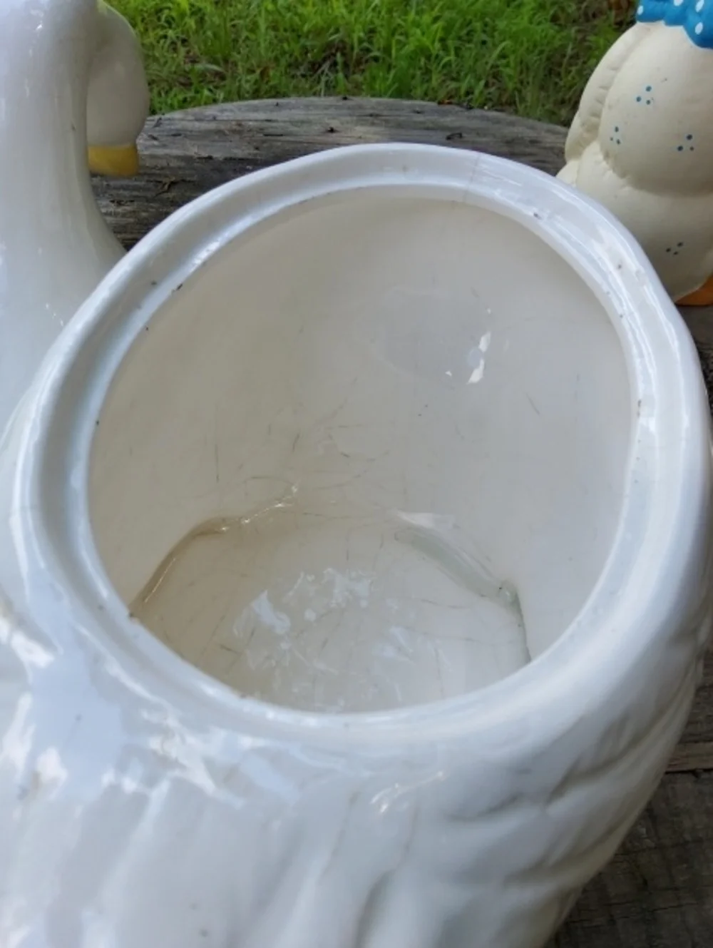 Vintage duck/goose cookie jar vintage white